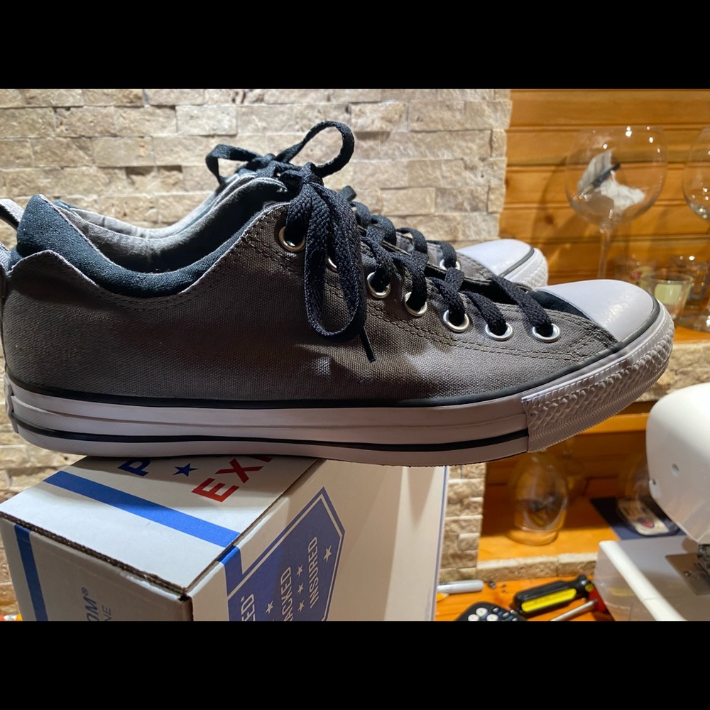 converse - Picture 6 of 6